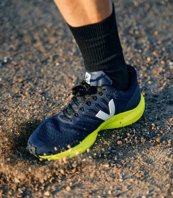 marlin lt v-gebreid zwart kaki jaune fluo Veja 28X8205 Heren schoenen